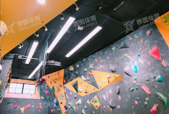 号外！白百合光临由我公司承建Ribbon climbing攀岩场馆体验游玩(图5)